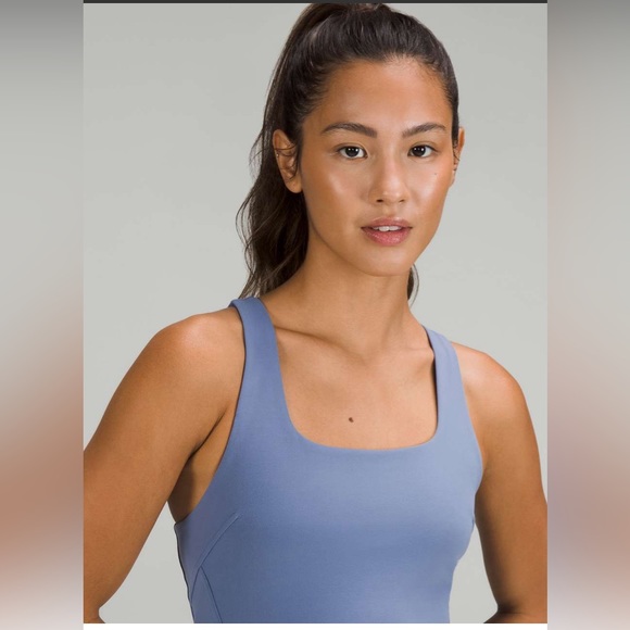 COPY - Lululemon InStill Tank Top Size 8 - Picture 3 of 6